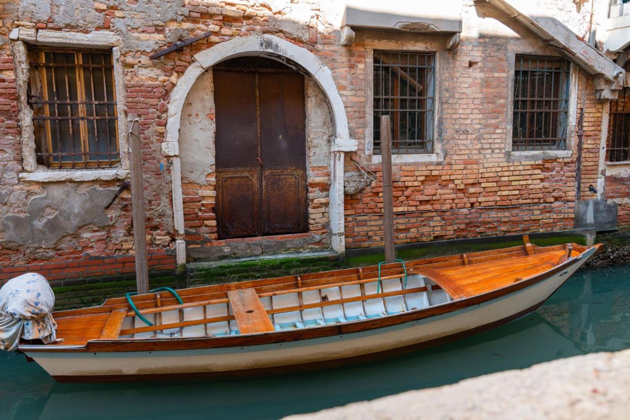 Casa Al Ponte Scudi - 4 Windows On The Canal Venedig